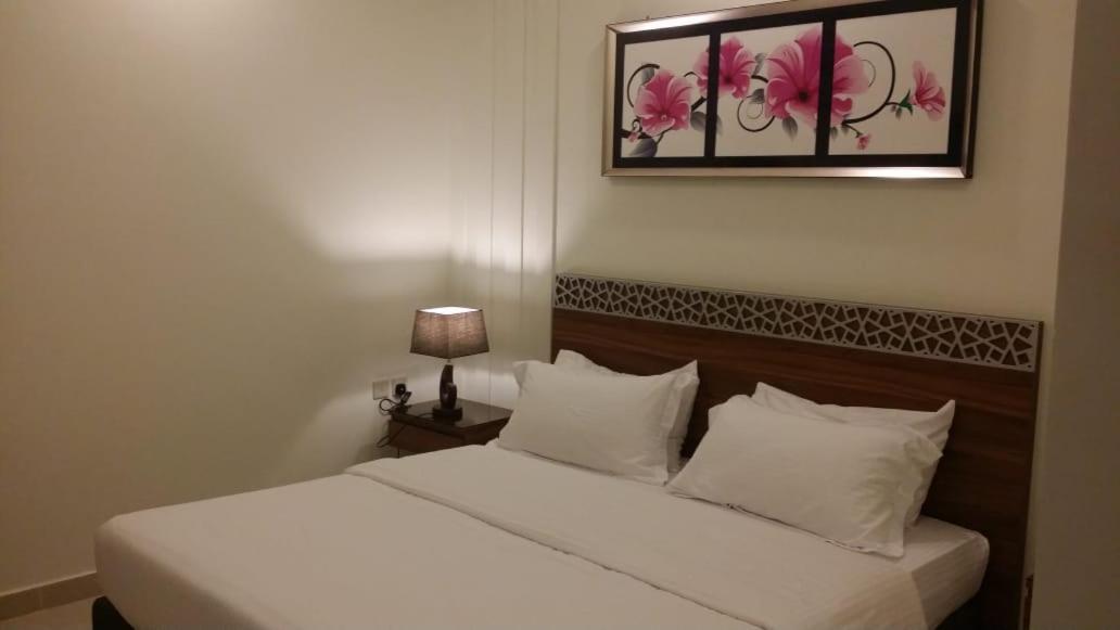 Dolphin Beach Resort Yanbu Exterior foto