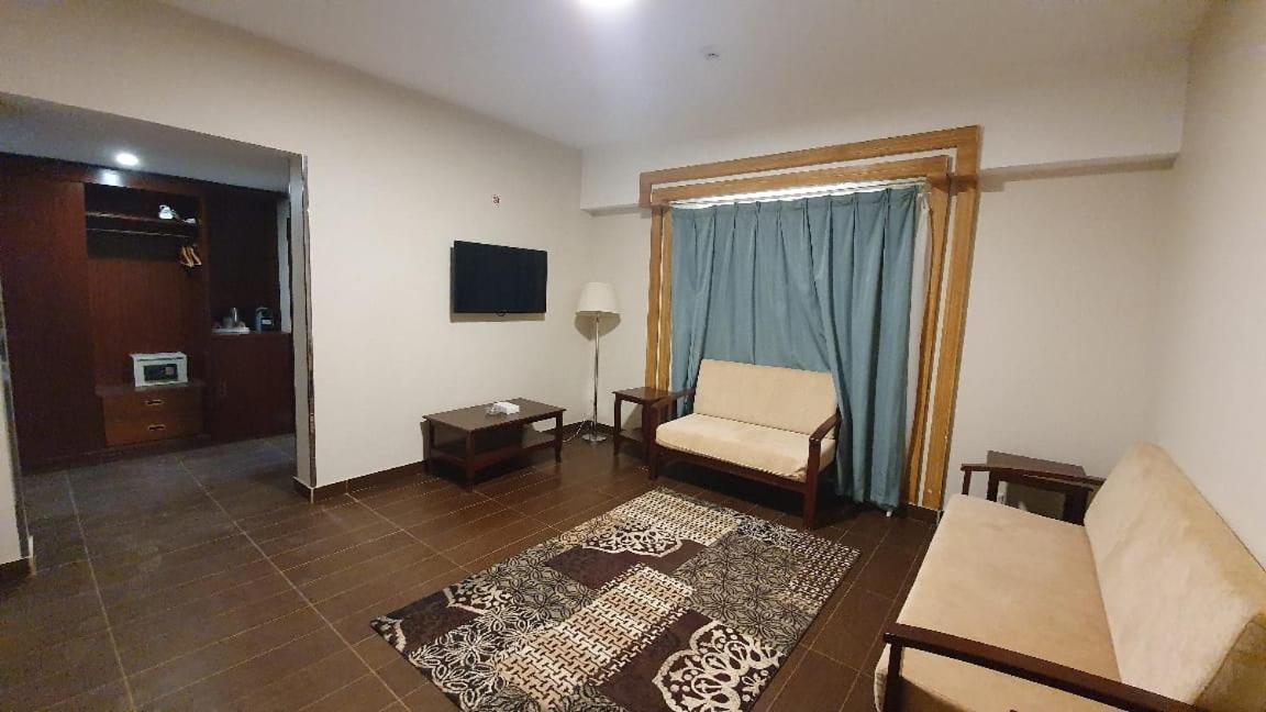 Dolphin Beach Resort Yanbu Exterior foto