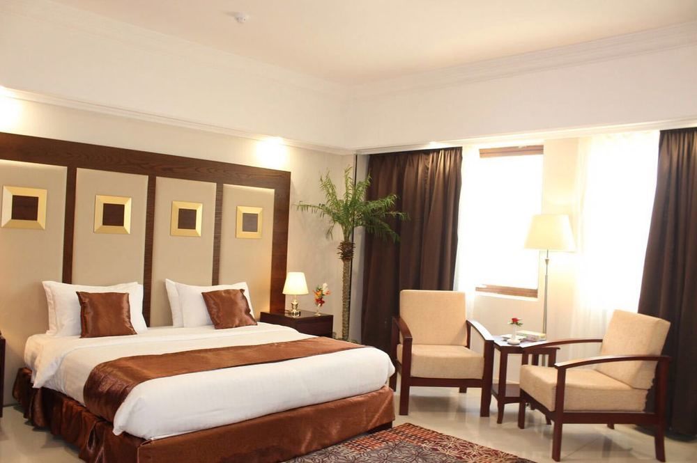 Dolphin Beach Resort Yanbu Exterior foto
